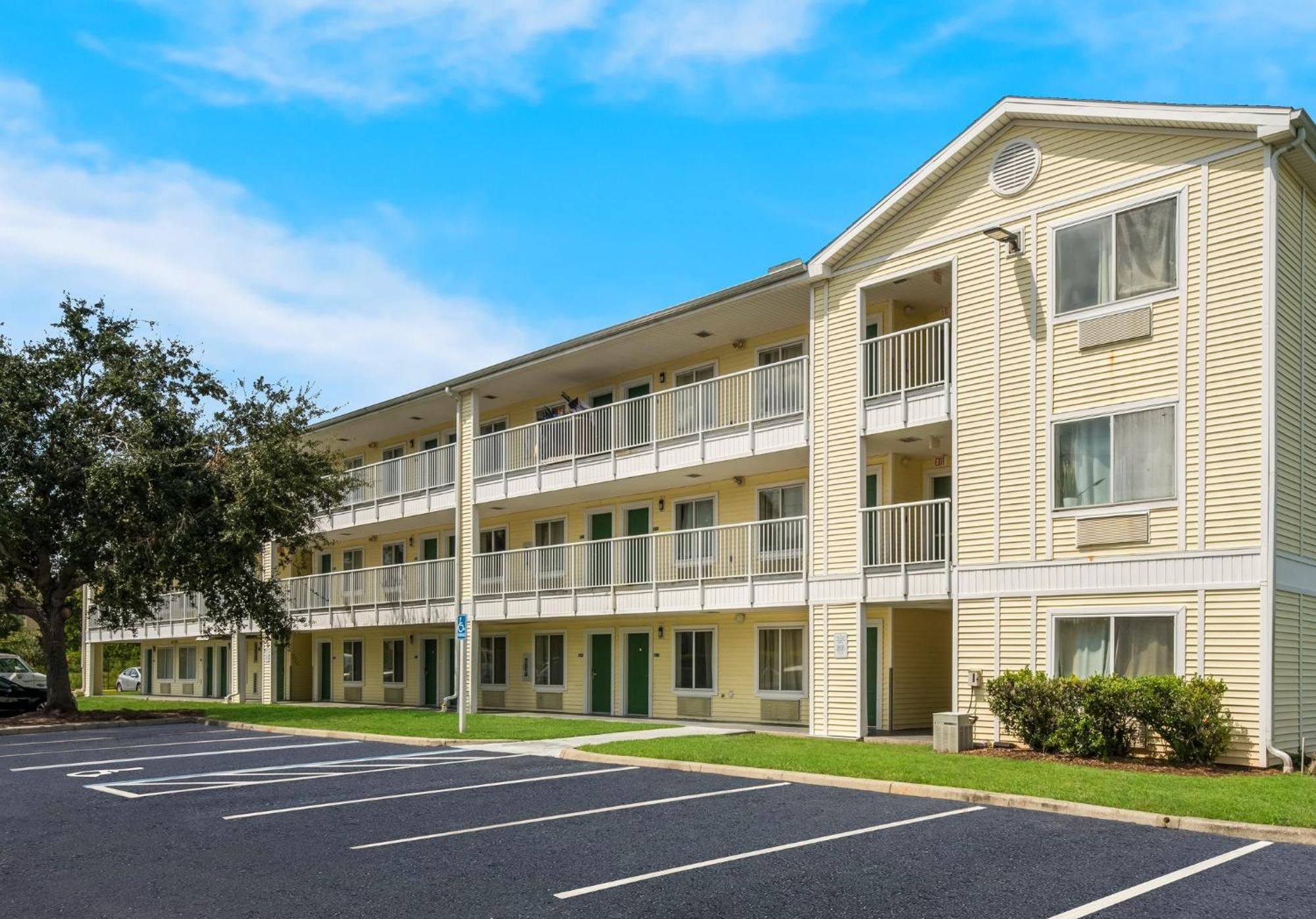 Hometowne Studios By Red Roof Orlando - Ucf Area Alafaya Ngoại thất bức ảnh